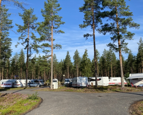 Paikalla oli yli 30 caravankuntaa 3 eri yhdistyksestä