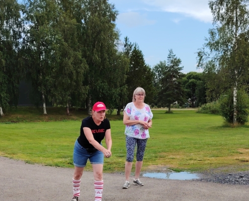 Kirsi ja Helena, Kabetreffit, Sautinkari 26.8.2025